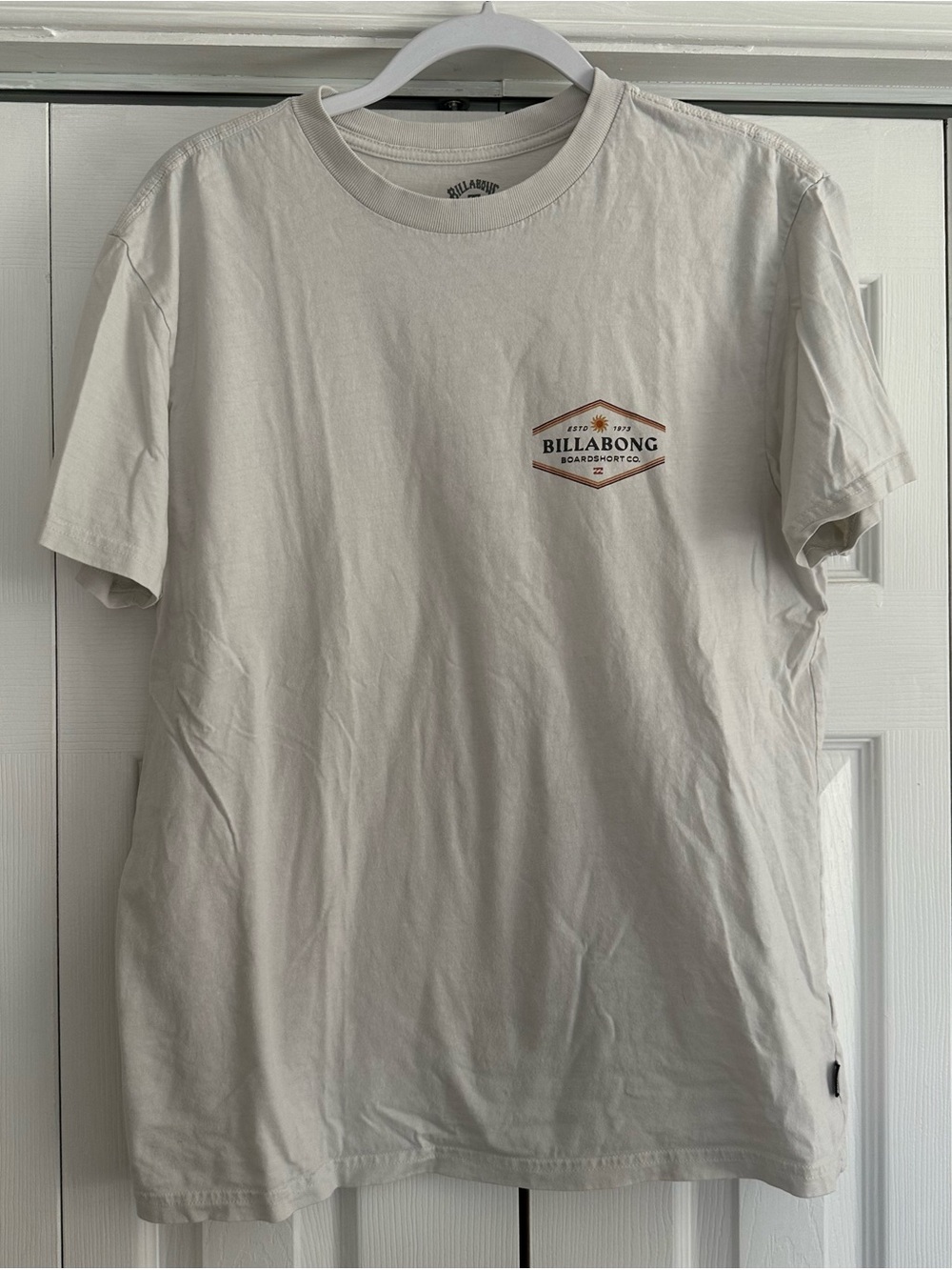 Billabong Men’s Cream Graphic Short Sleeve Tee